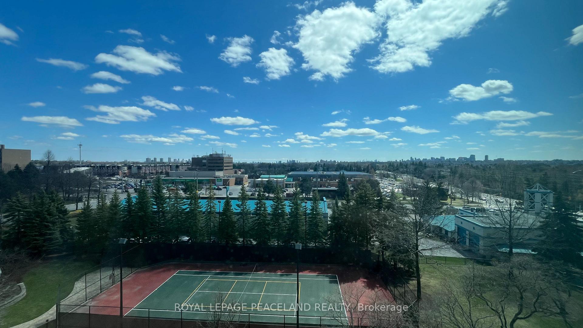 Photo 2 of Unit 618, 7805 Bayview Avenue, Markham, Aileen-Willowbrook — HOMEH