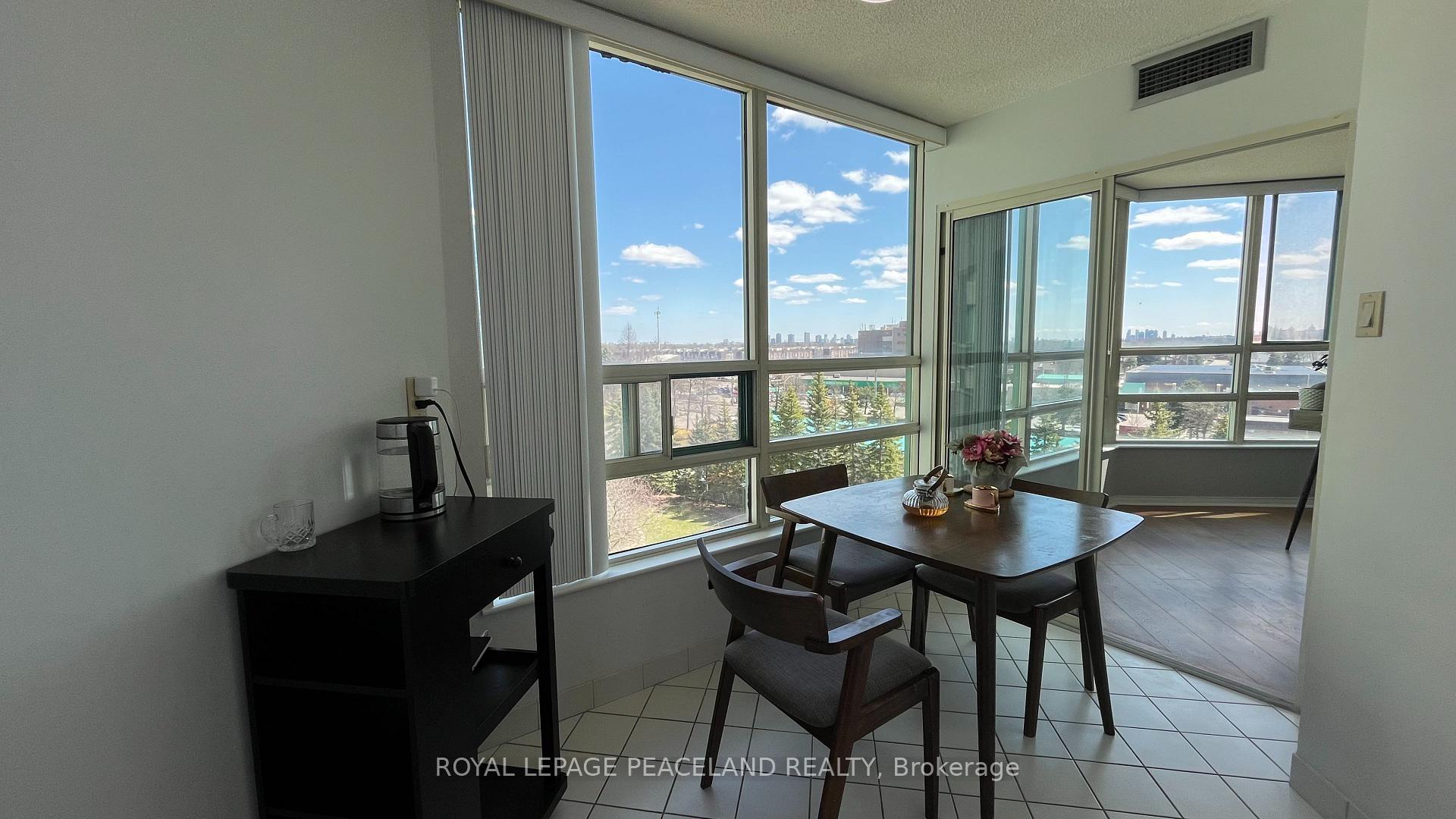 Photo 4 of Unit 618, 7805 Bayview Avenue, Markham, Aileen-Willowbrook — HOMEH