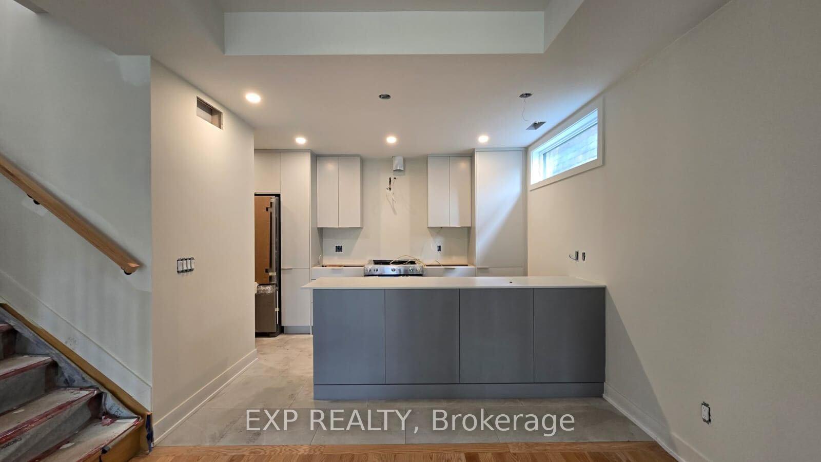 Photo 5 of Unit #A, 514 Roosevelt Avenue, Ottawa, McKellar/Highland — HOMEH