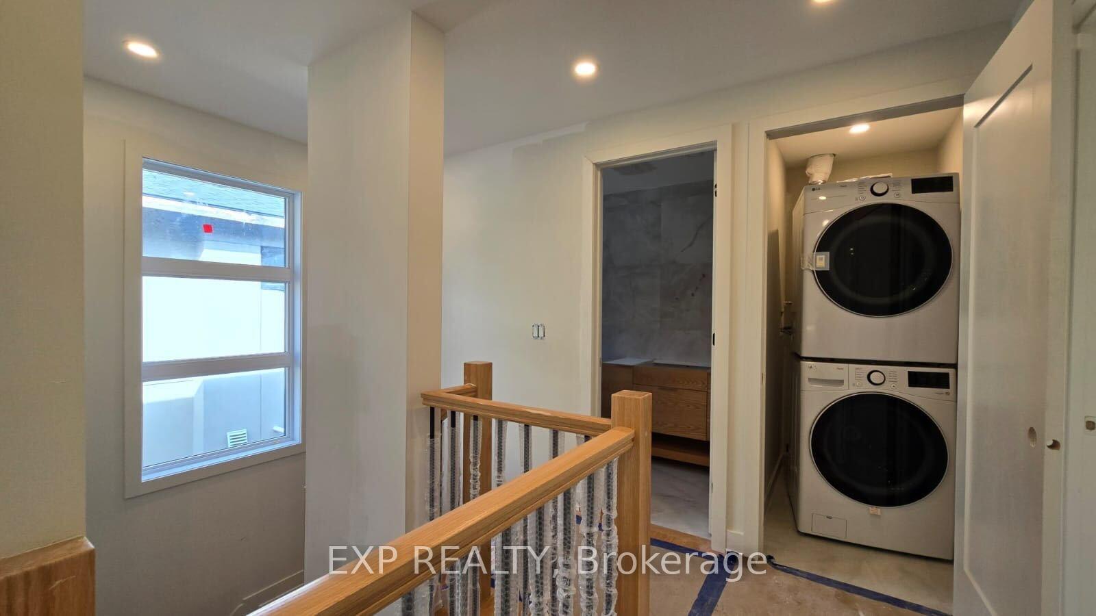 Photo 8 of Unit #A, 514 Roosevelt Avenue, Ottawa, McKellar/Highland — HOMEH