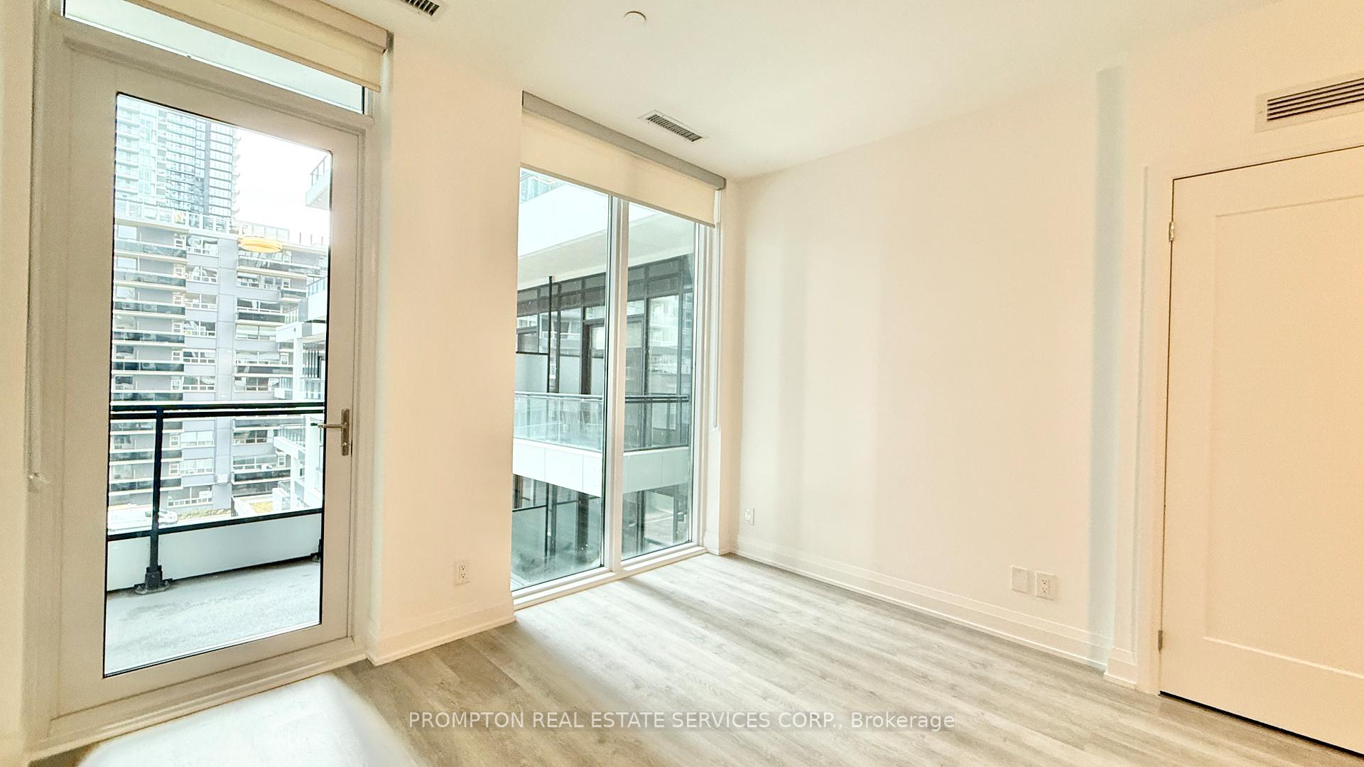 Photo 5 of Unit 421, 65 Broadway Avenue, Toronto, Mount Pleasant West — HOMEH