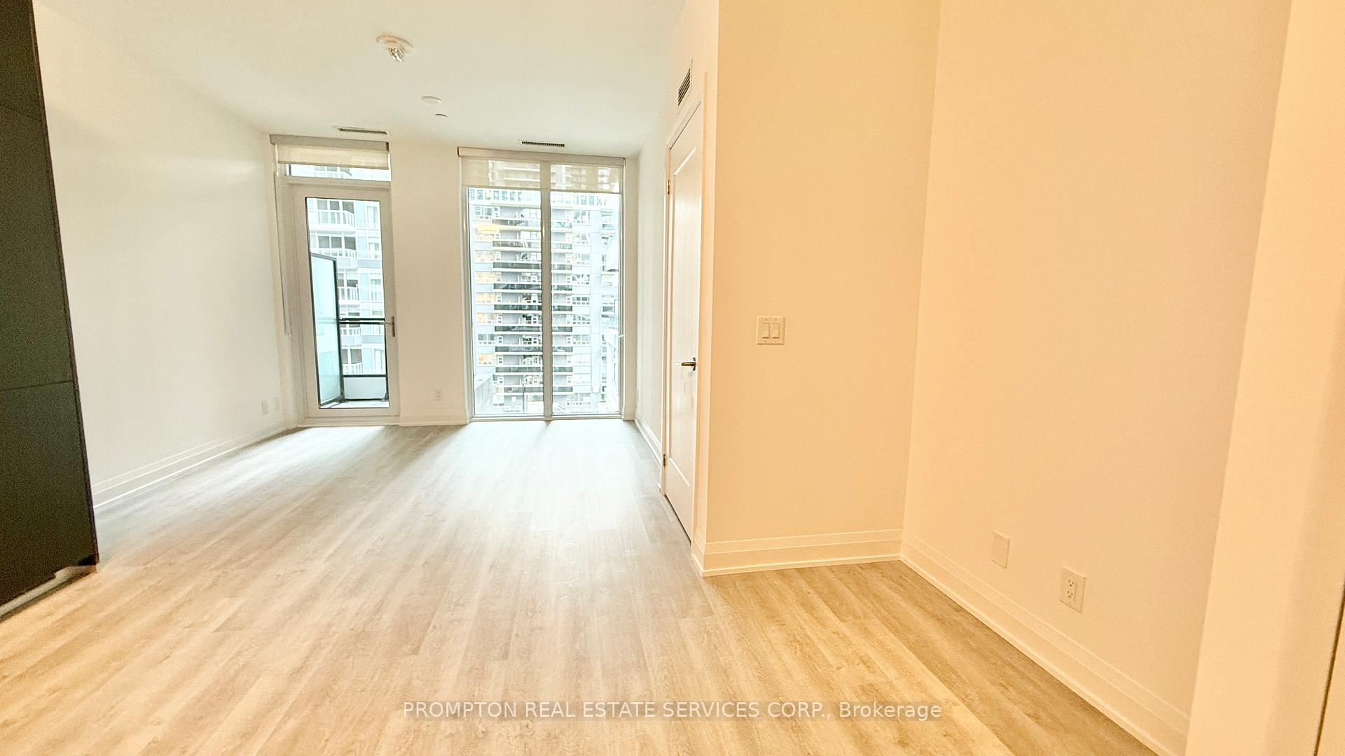 Photo 6 of Unit 421, 65 Broadway Avenue, Toronto, Mount Pleasant West — HOMEH