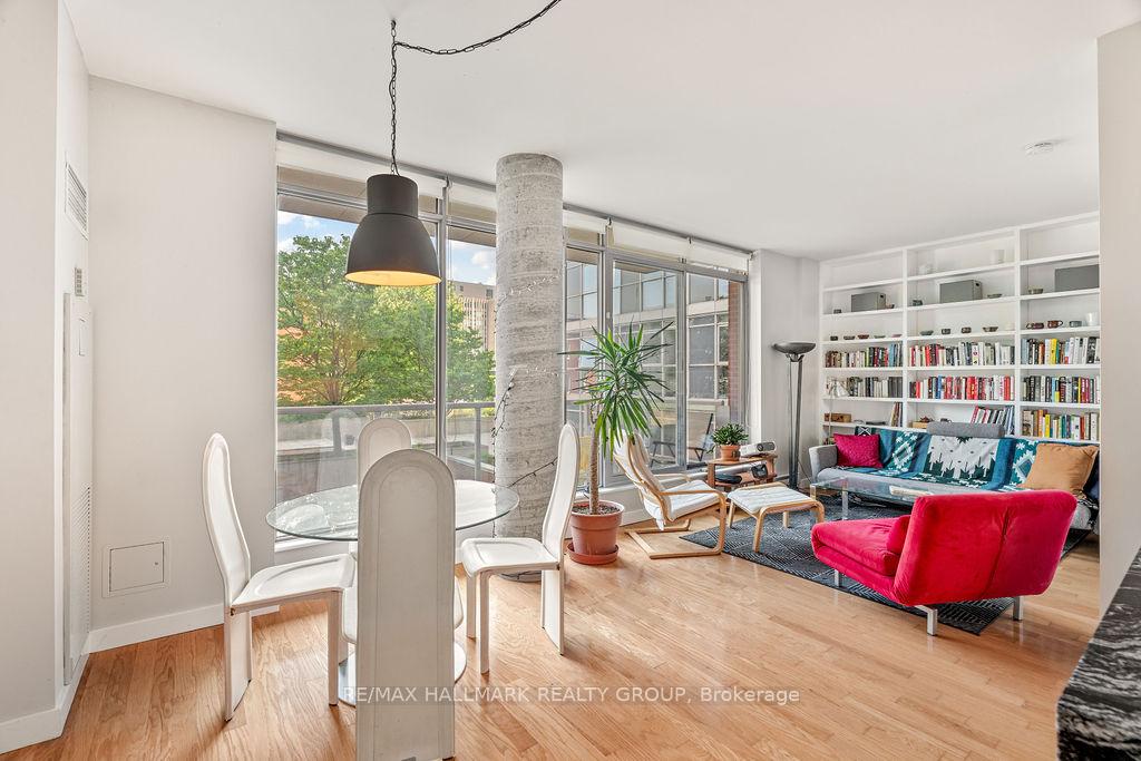 Photo 6 of Unit 308, 383 Cumberland Street, Ottawa, Lower Town/Byward Market — HOMEH