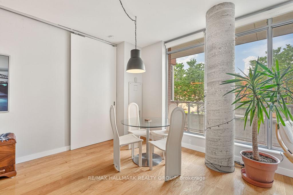 Photo 11 of Unit 308, 383 Cumberland Street, Ottawa, Lower Town/Byward Market — HOMEH