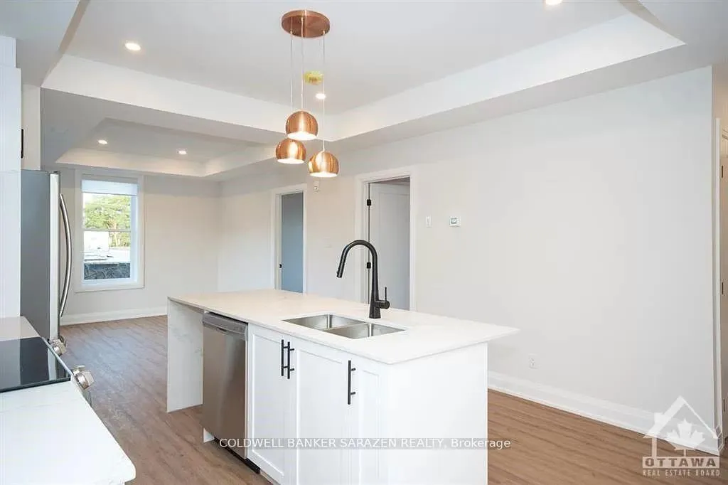Photo 6 of Unit 8, 15 Monk Street, Ottawa, Glebe — HOMEH