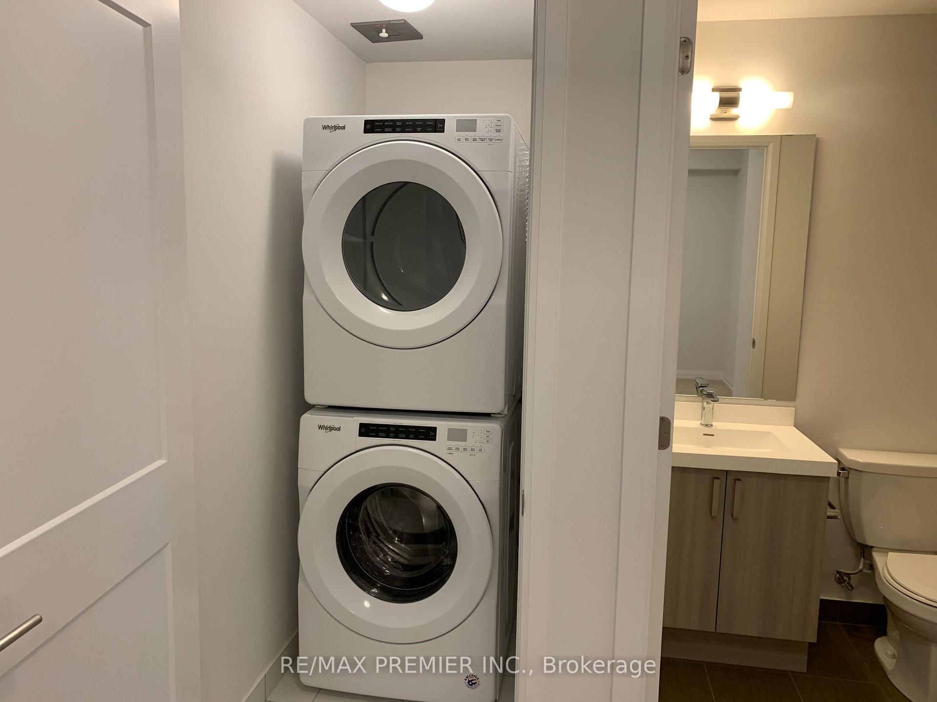 Photo 9 of Unit 2702, 7895 Jane Street, Vaughan, Concord — HOMEH