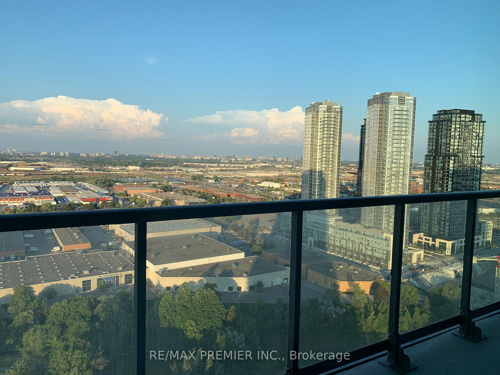Photo 13 of Unit 2702, 7895 Jane Street, Vaughan, Concord — HOMEH