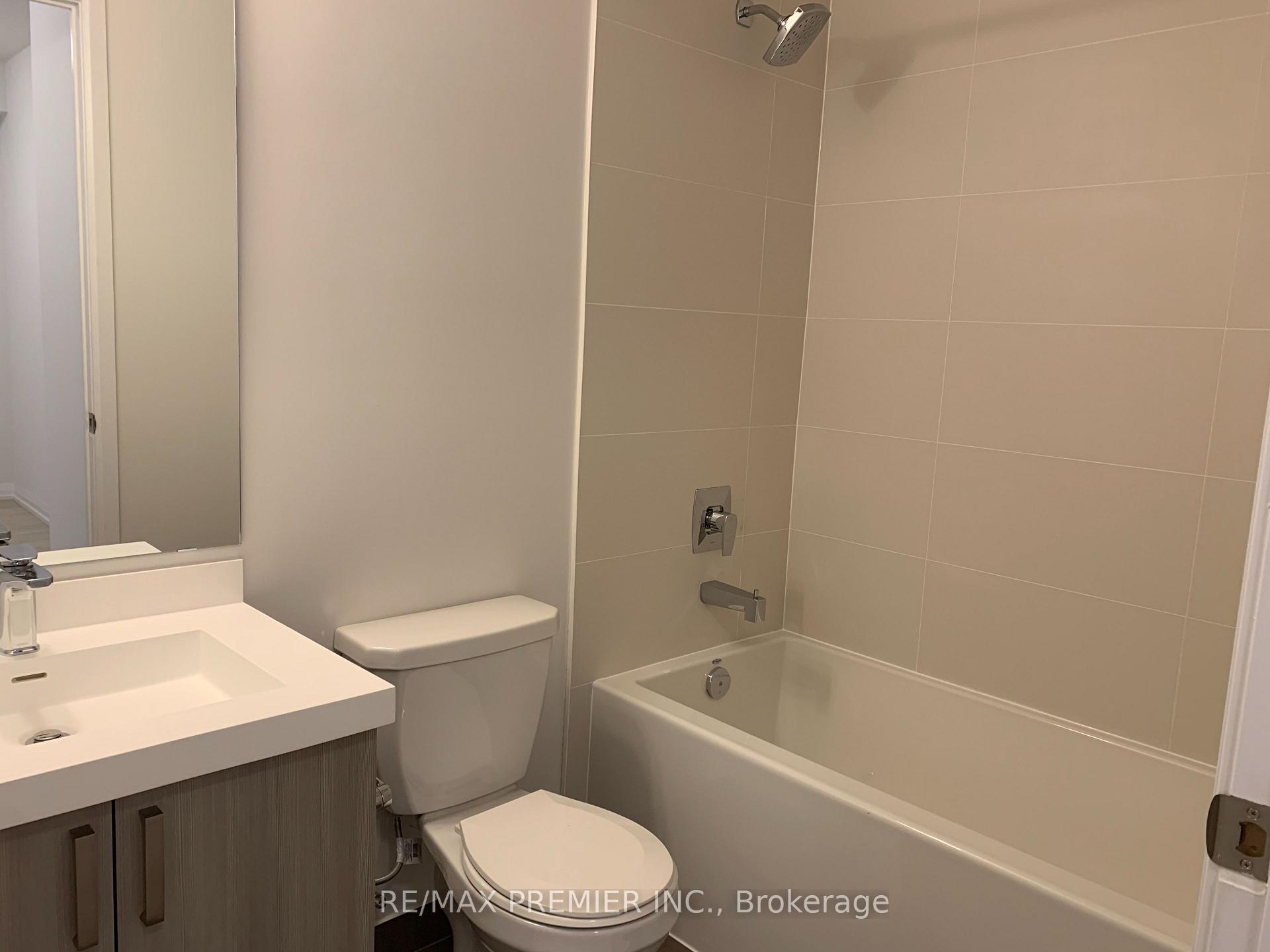 Photo 16 of Unit 2702, 7895 Jane Street, Vaughan, Concord — HOMEH