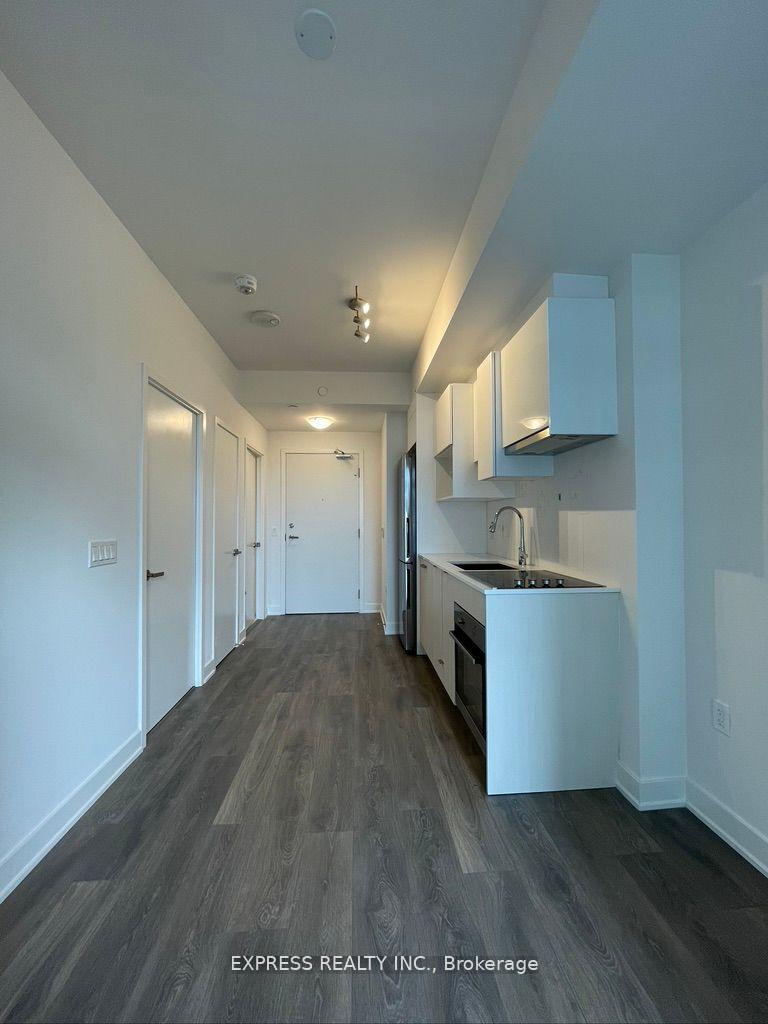 Photo 3 of Unit 1813, 195 Redpath Avenue, Toronto, Mount Pleasant West — HOMEH
