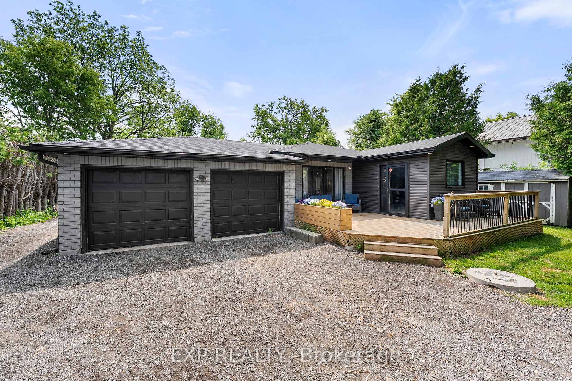 Photo 2 of 24115 Thorah Park Boulevard, Brock, Beaverton — HOMEH