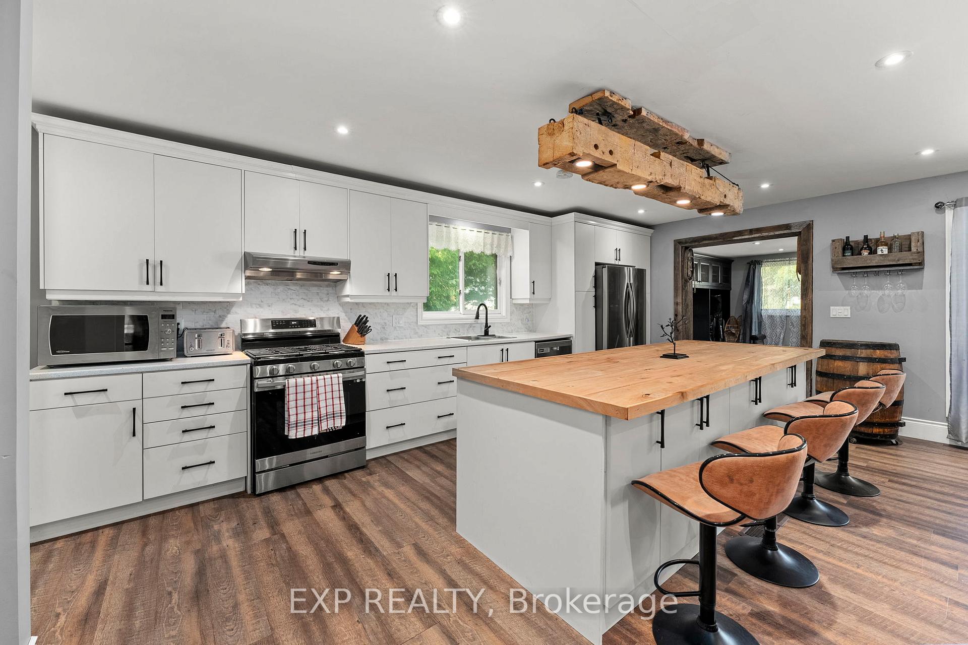 Photo 15 of 24115 Thorah Park Boulevard, Brock, Beaverton — HOMEH