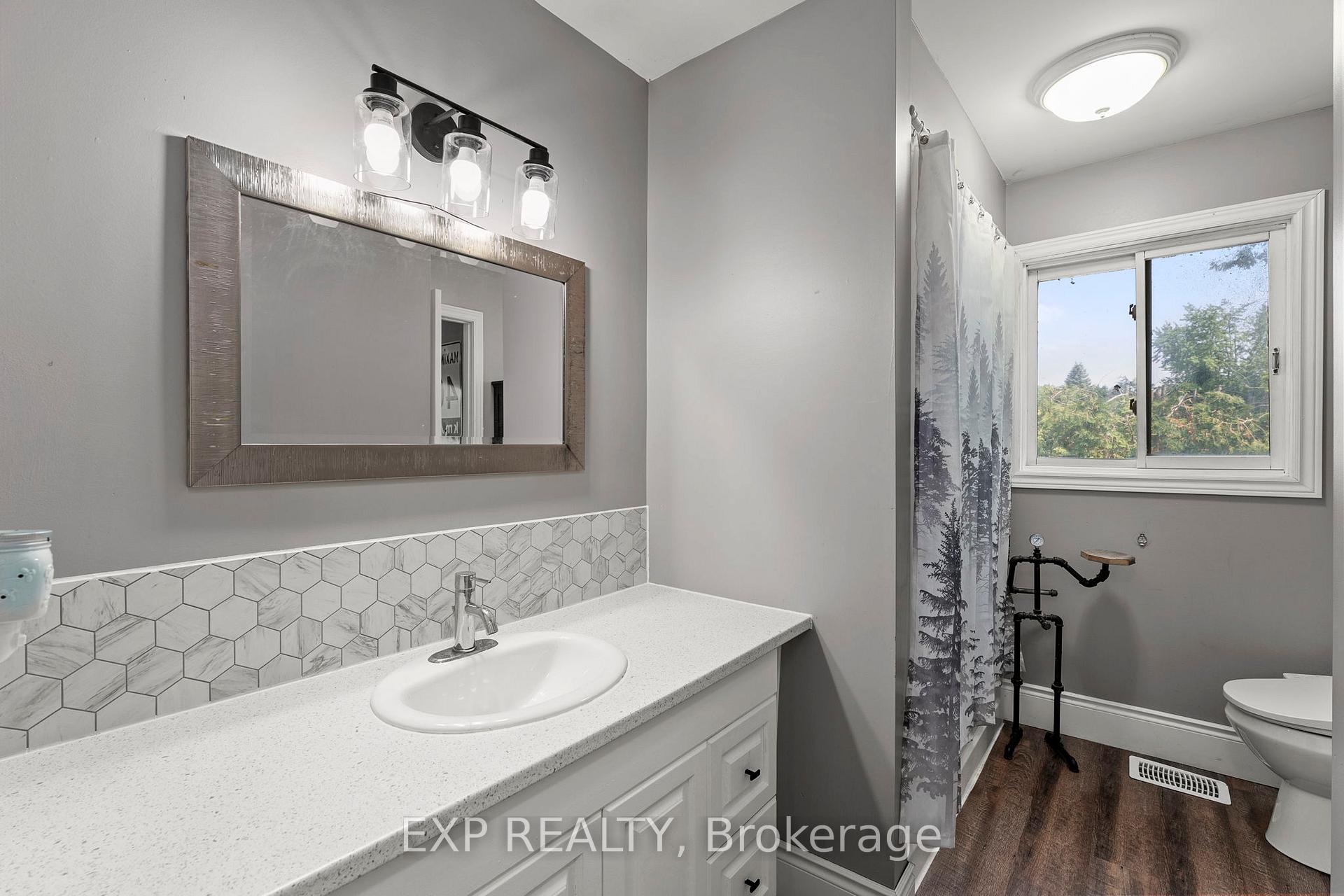 Photo 23 of 24115 Thorah Park Boulevard, Brock, Beaverton — HOMEH