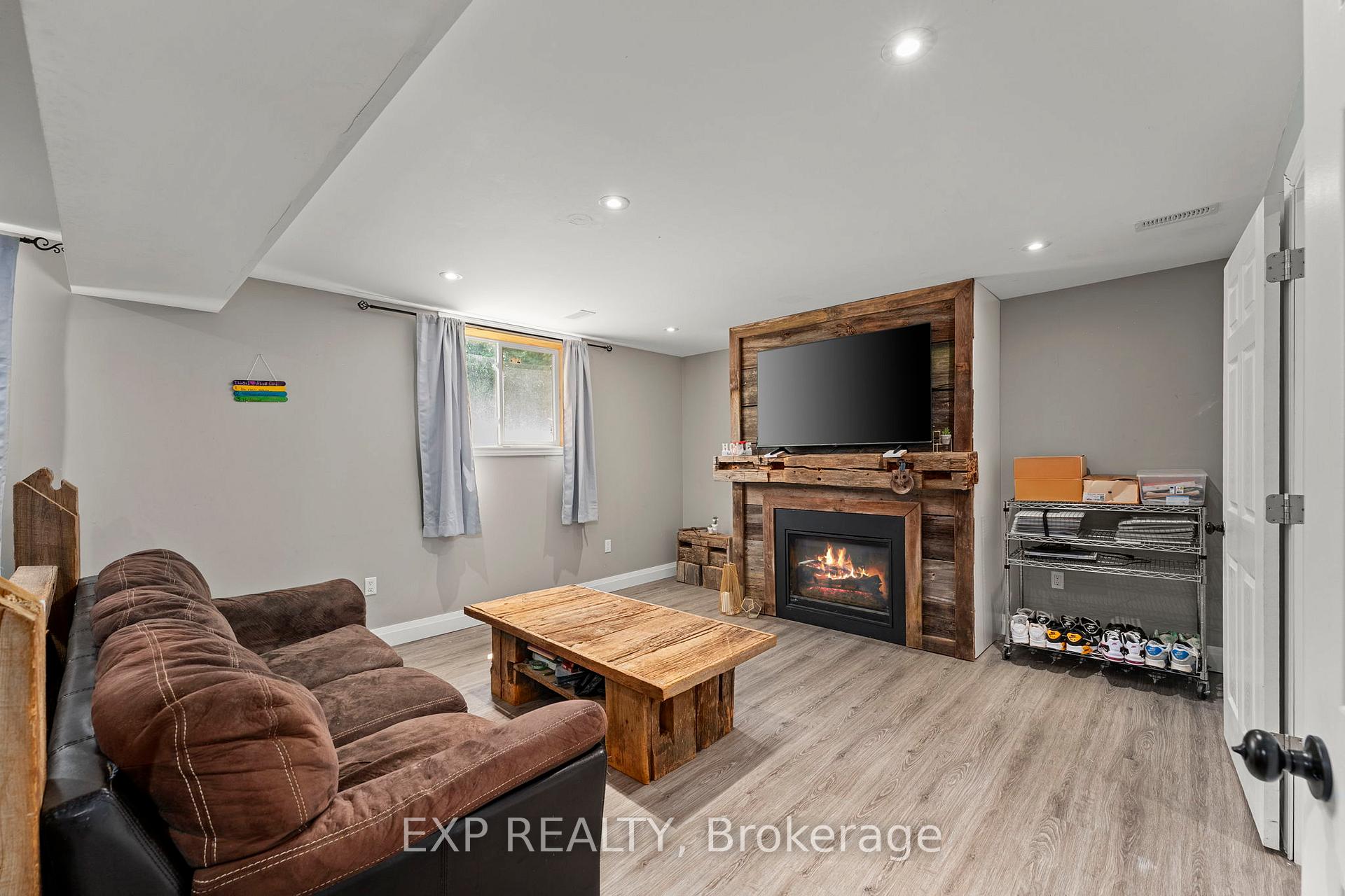 Photo 24 of 24115 Thorah Park Boulevard, Brock, Beaverton — HOMEH
