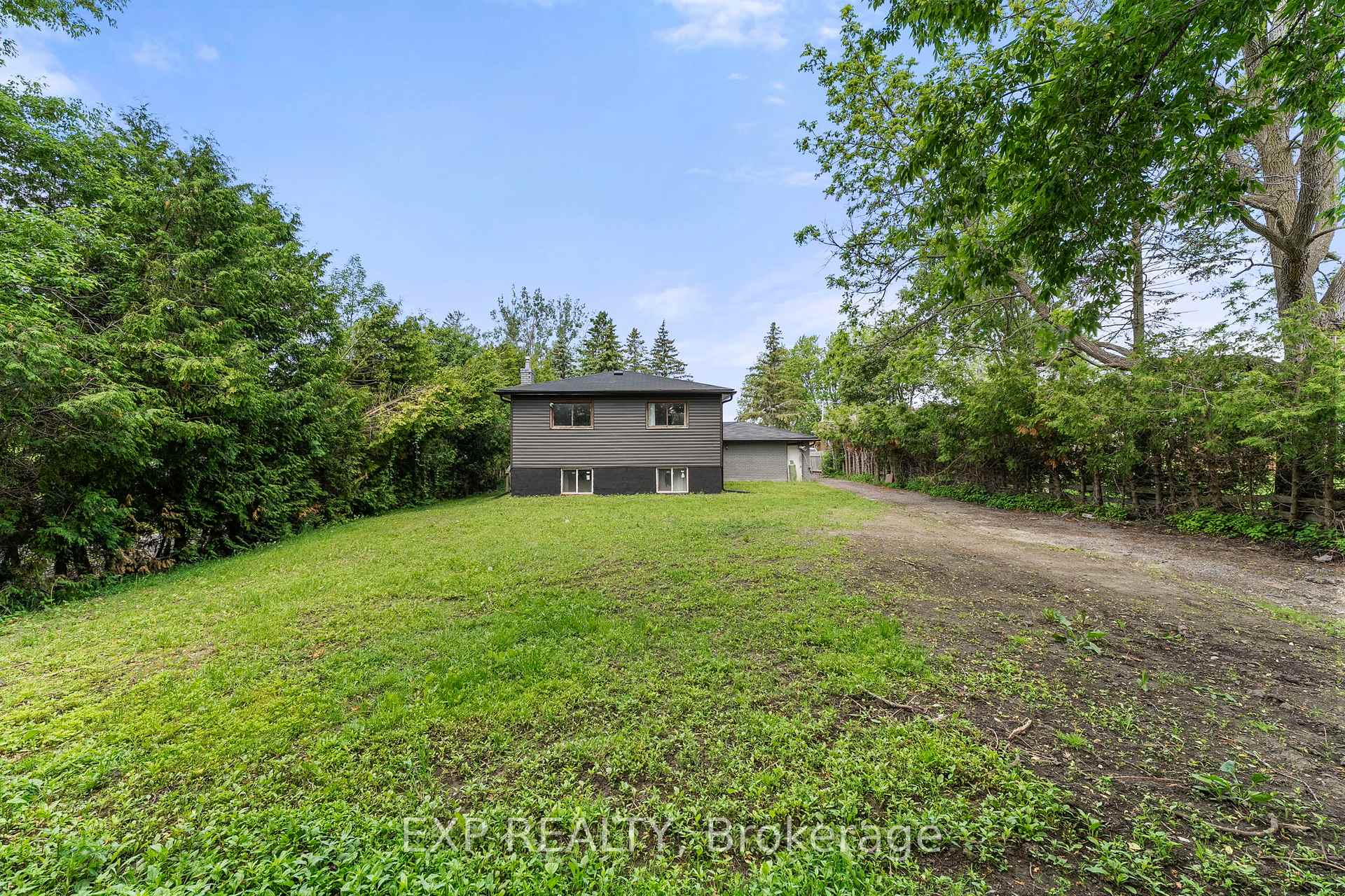Photo 32 of 24115 Thorah Park Boulevard, Brock, Beaverton — HOMEH