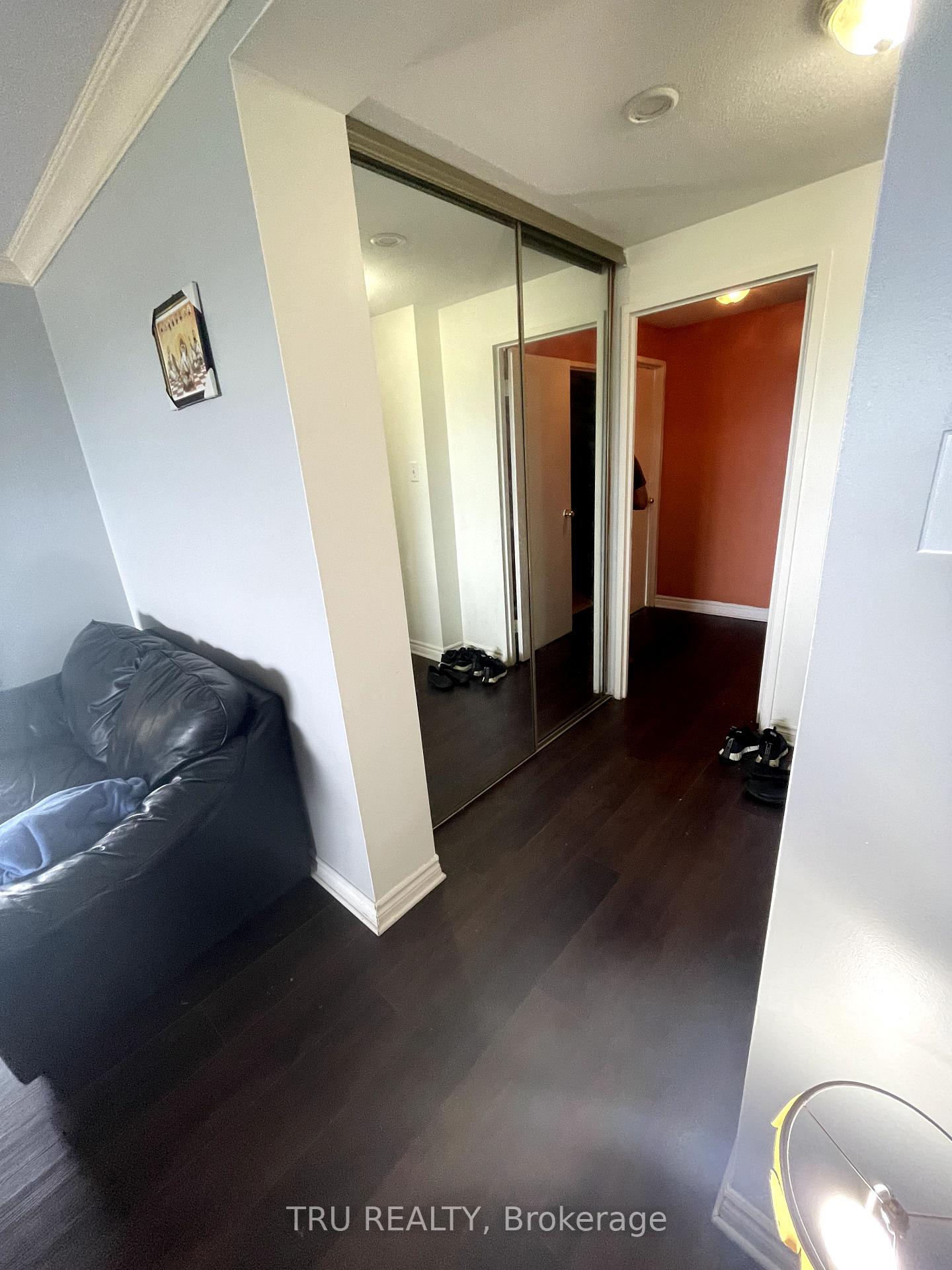 Photo 8 of Unit 904, 1356 Meadowlands Drive E, Ottawa, Borden Farm/Stewart Farm/Carleton Heights/Parkwood Hills — HOMEH