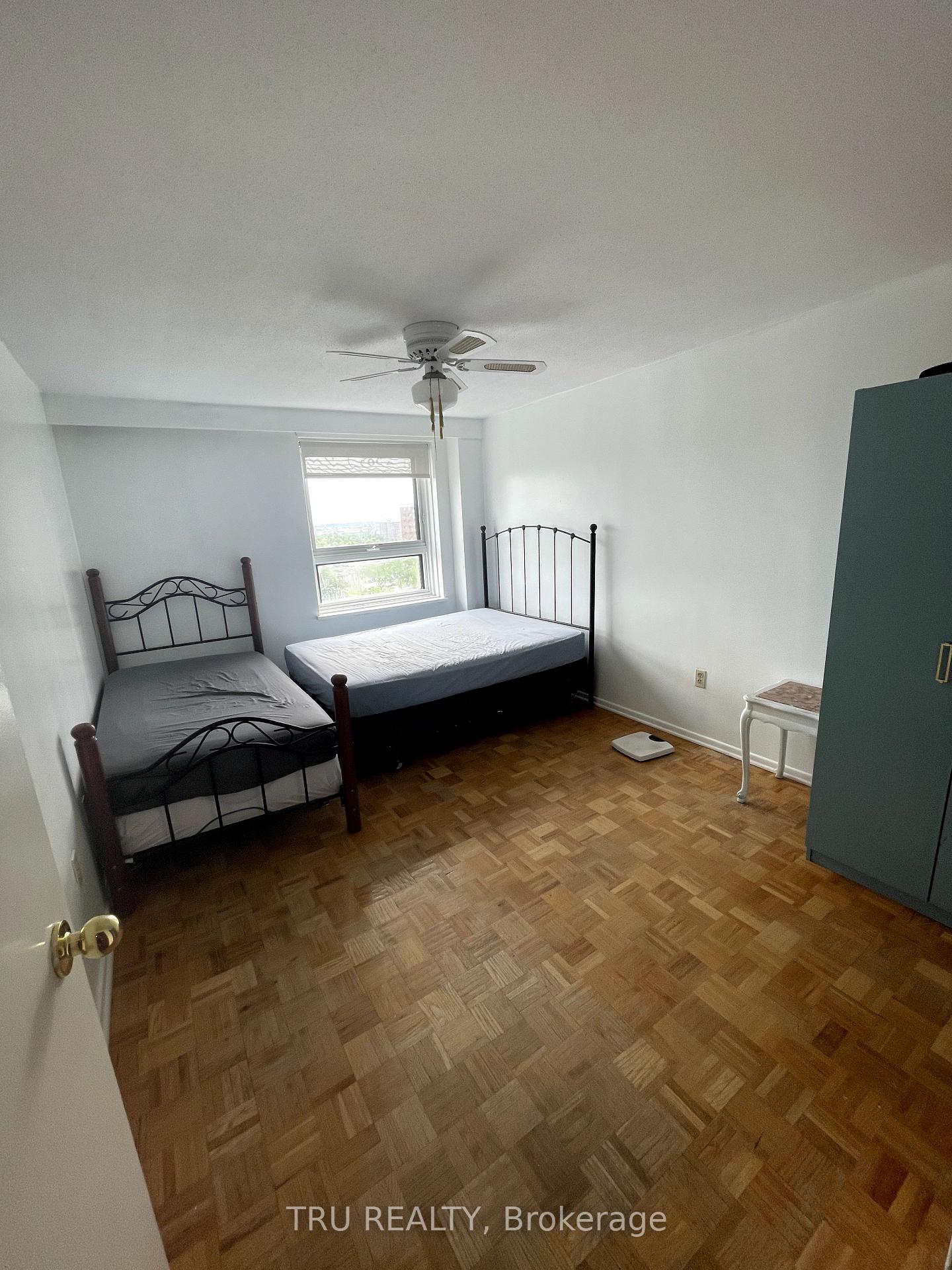 Photo 9 of Unit 904, 1356 Meadowlands Drive E, Ottawa, Borden Farm/Stewart Farm/Carleton Heights/Parkwood Hills — HOMEH