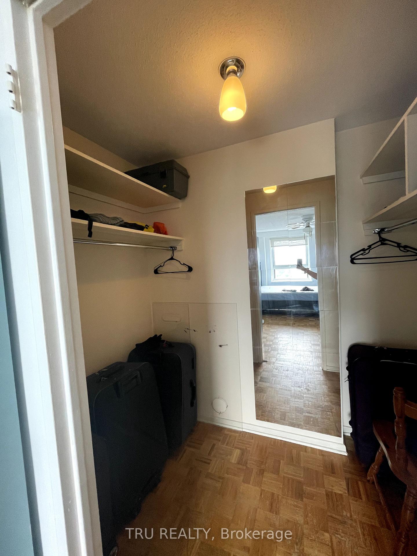 Photo 10 of Unit 904, 1356 Meadowlands Drive E, Ottawa, Borden Farm/Stewart Farm/Carleton Heights/Parkwood Hills — HOMEH