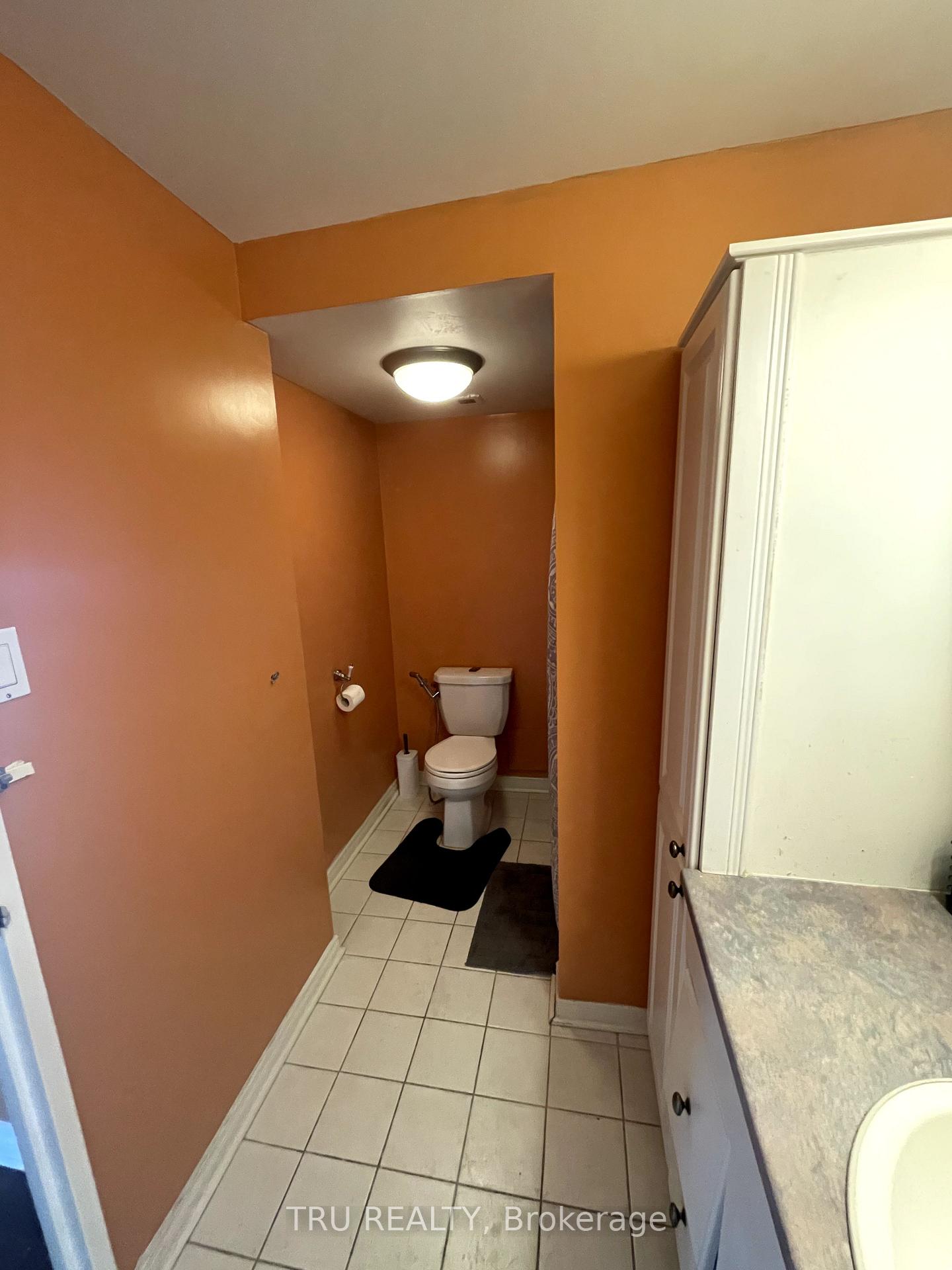 Photo 11 of Unit 904, 1356 Meadowlands Drive E, Ottawa, Borden Farm/Stewart Farm/Carleton Heights/Parkwood Hills — HOMEH