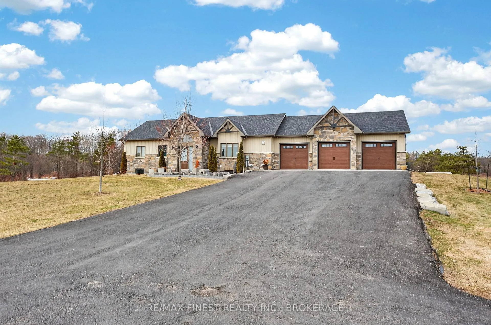 Photo 1 of 3266 Harrowsmith Road, Frontenac, Frontenac South — HOMEH