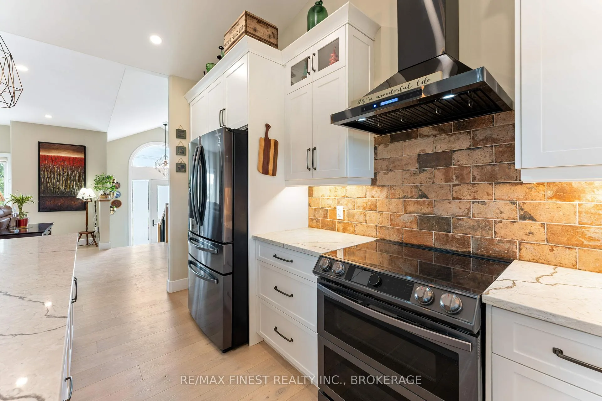Photo 10 of 3266 Harrowsmith Road, Frontenac, Frontenac South — HOMEH