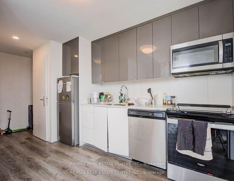 Photo 8 of Unit 1809, 60 Frederick Street, Kitchener, City Commercial Core — HOMEH