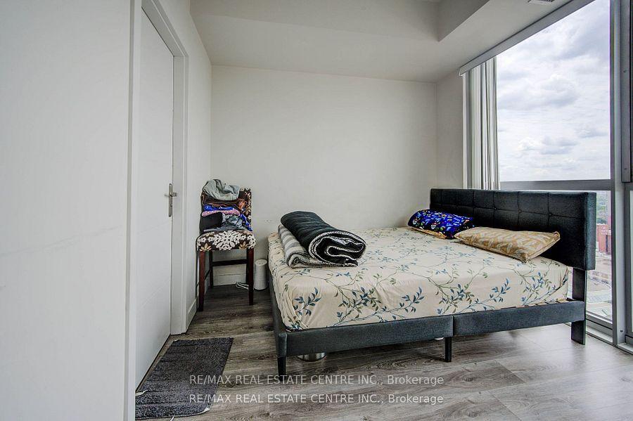 Photo 13 of Unit 1809, 60 Frederick Street, Kitchener, City Commercial Core — HOMEH