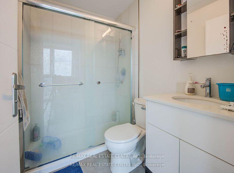 Photo 14 of Unit 1809, 60 Frederick Street, Kitchener, City Commercial Core — HOMEH