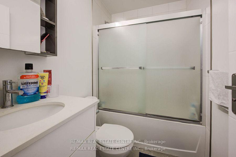Photo 15 of Unit 1809, 60 Frederick Street, Kitchener, City Commercial Core — HOMEH