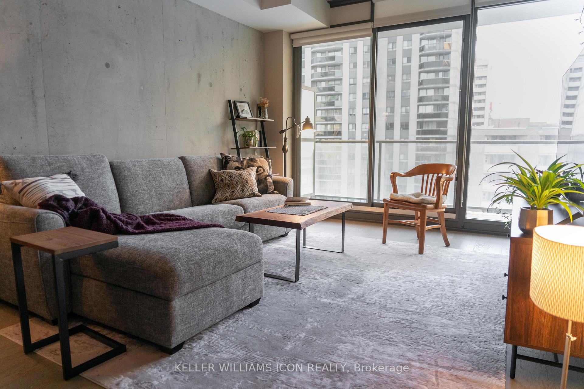 Photo 9 of Unit 911, 224 Lyon Street N, Ottawa, Ottawa Centre — HOMEH