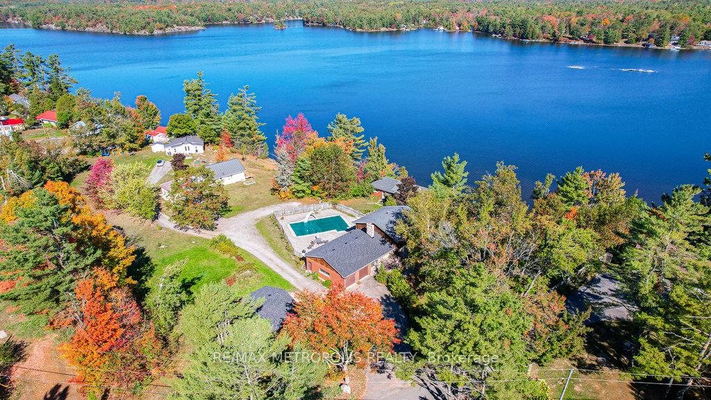 Photo 1 of 186 Pinedale Lane, Gravenhurst, Muskoka (S) — HOMEH
