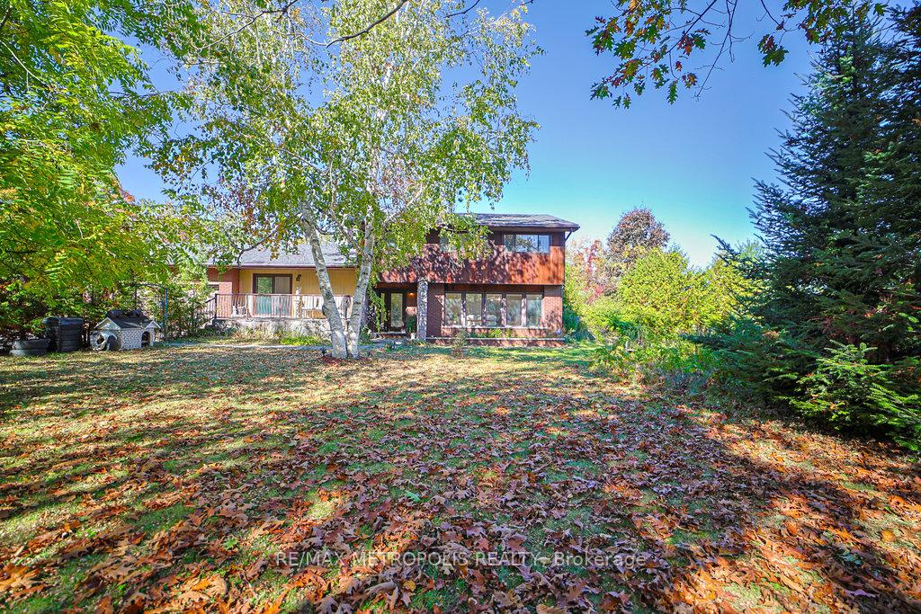 Photo 2 of 186 Pinedale Lane, Gravenhurst, Muskoka (S) — HOMEH