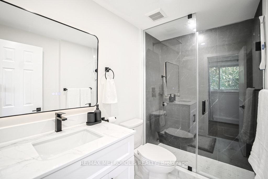 Photo 22 of 186 Pinedale Lane, Gravenhurst, Muskoka (S) — HOMEH