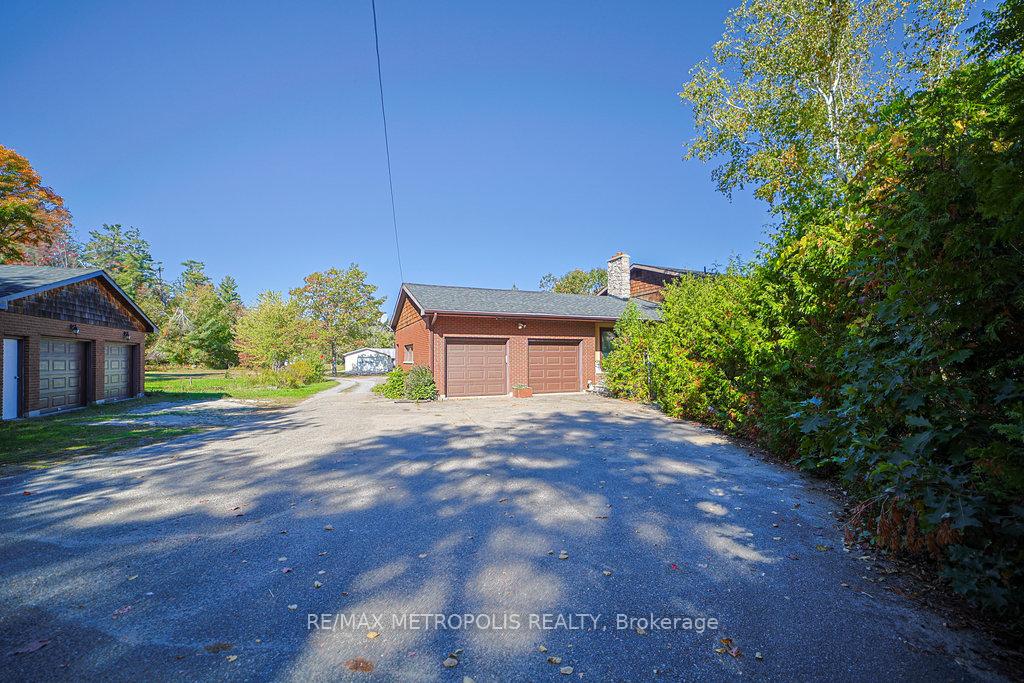 Photo 29 of 186 Pinedale Lane, Gravenhurst, Muskoka (S) — HOMEH