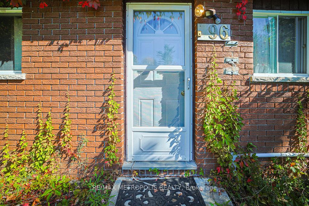 Photo 45 of 186 Pinedale Lane, Gravenhurst, Muskoka (S) — HOMEH