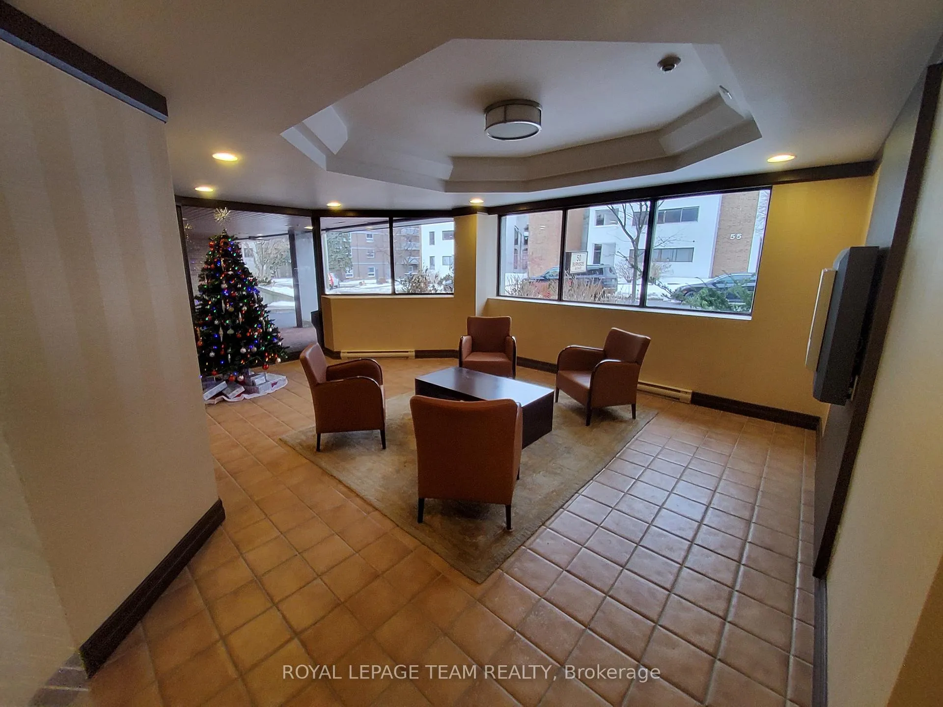 Photo 4 of Unit 304, 50 Burnside Avenue, Ottawa, Mechanicsville — HOMEH
