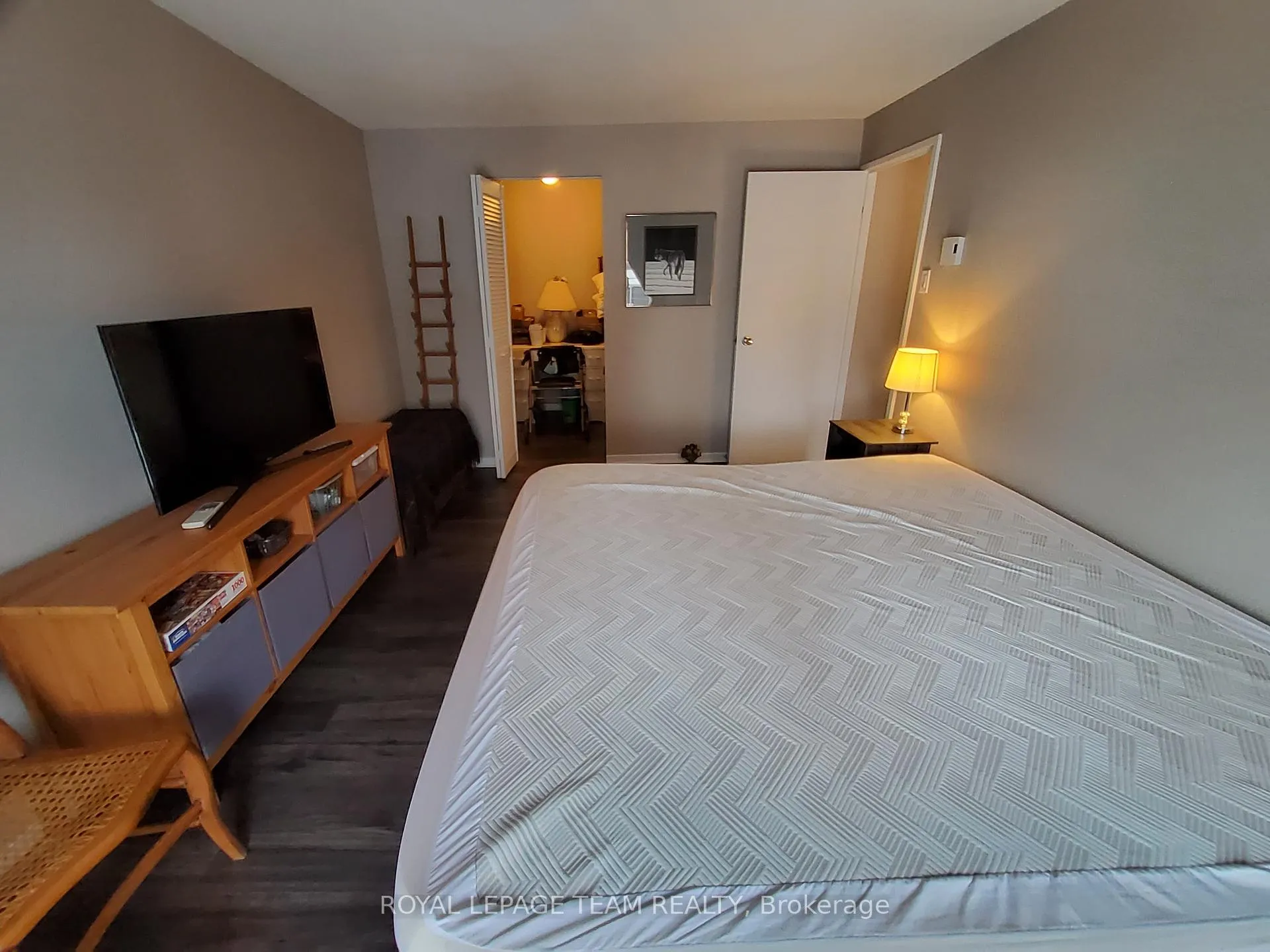 Photo 15 of Unit 304, 50 Burnside Avenue, Ottawa, Mechanicsville — HOMEH