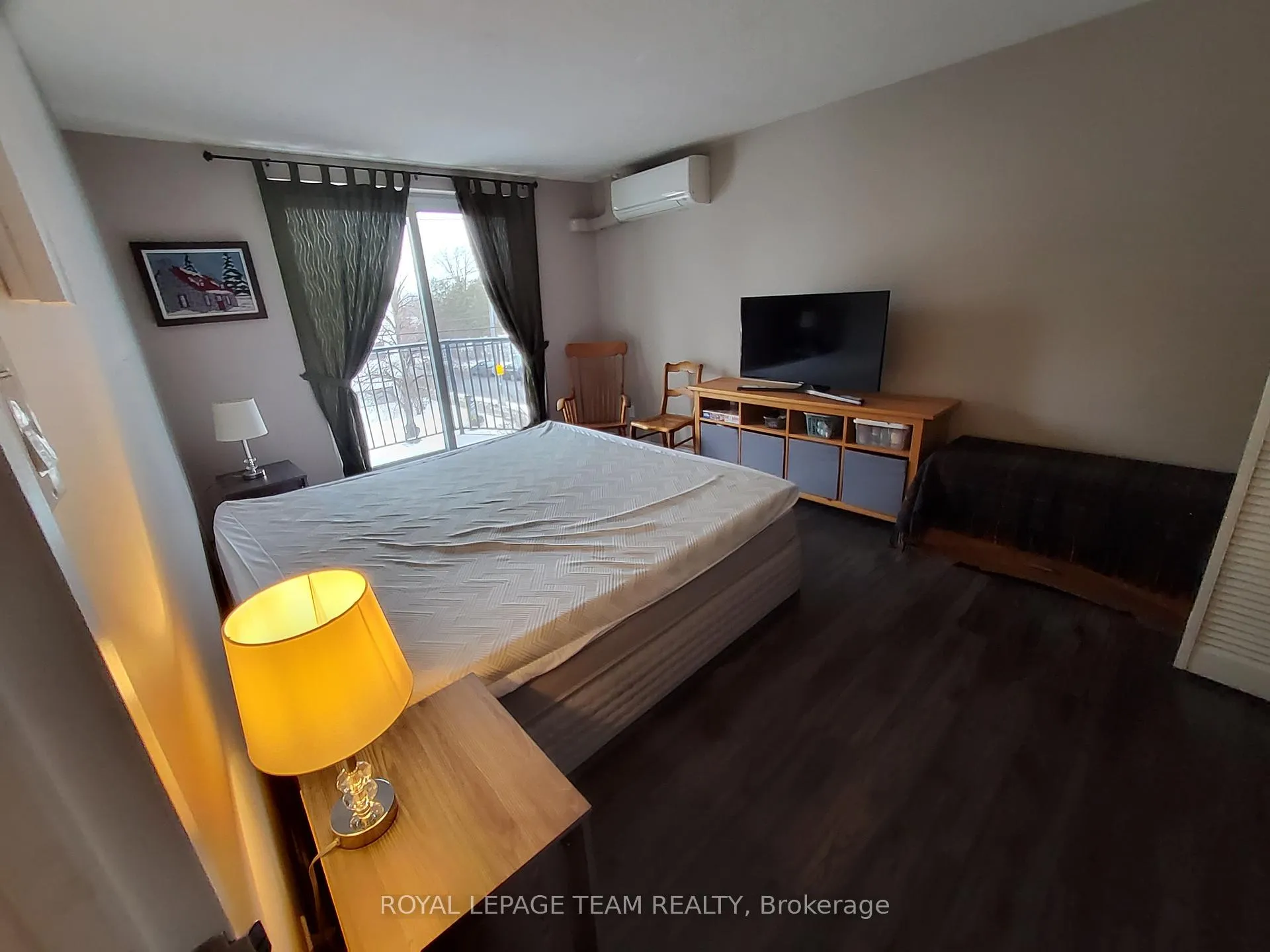 Photo 17 of Unit 304, 50 Burnside Avenue, Ottawa, Mechanicsville — HOMEH