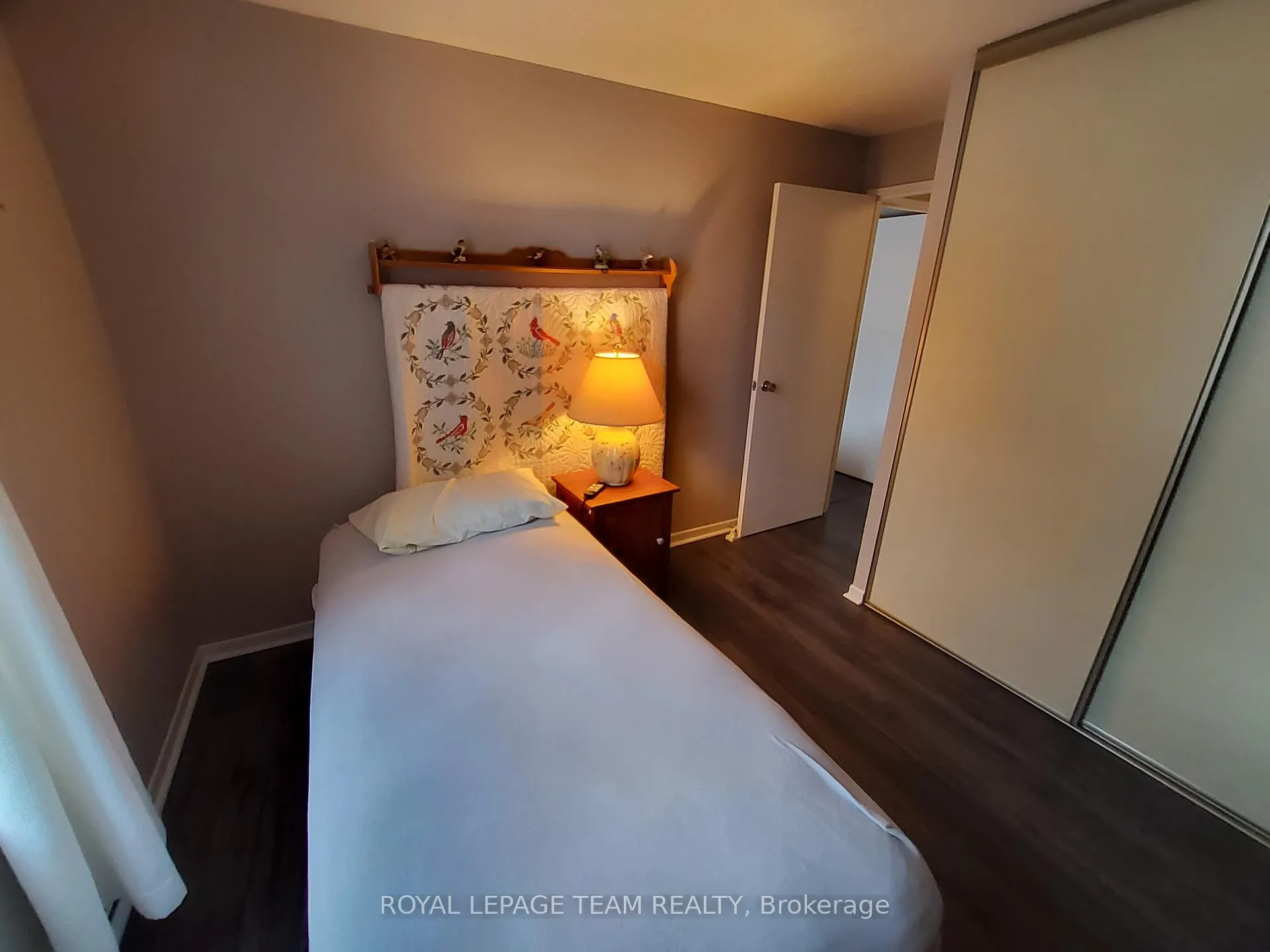Photo 18 of Unit 304, 50 Burnside Avenue, Ottawa, Mechanicsville — HOMEH