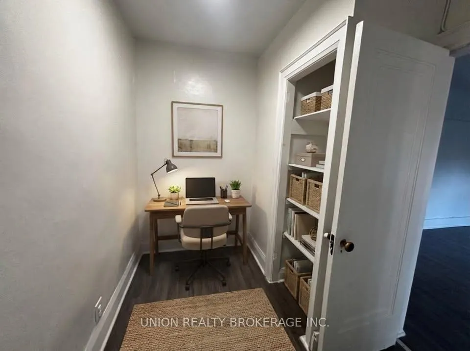 Photo 5 of Unit 19, 2393 Queen Street E, Toronto, The Beaches — HOMEH