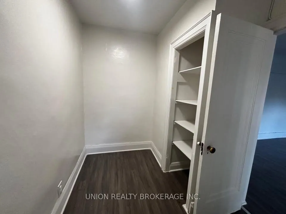 Photo 6 of Unit 19, 2393 Queen Street E, Toronto, The Beaches — HOMEH