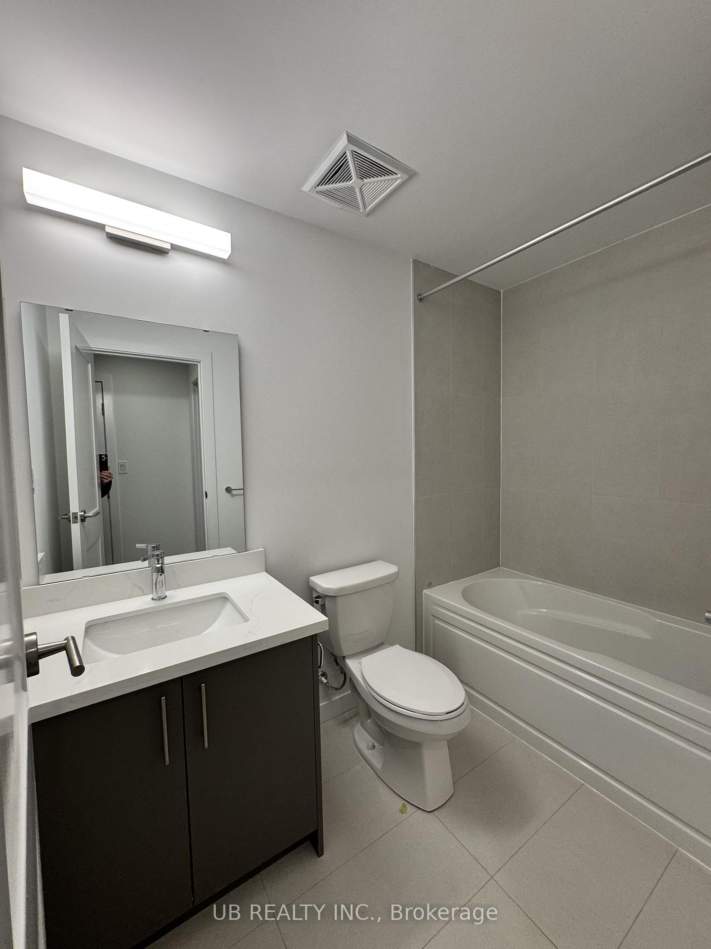 Photo 13 of Unit 31, 113 Marydale Avenue, Markham, Middlefield — HOMEH