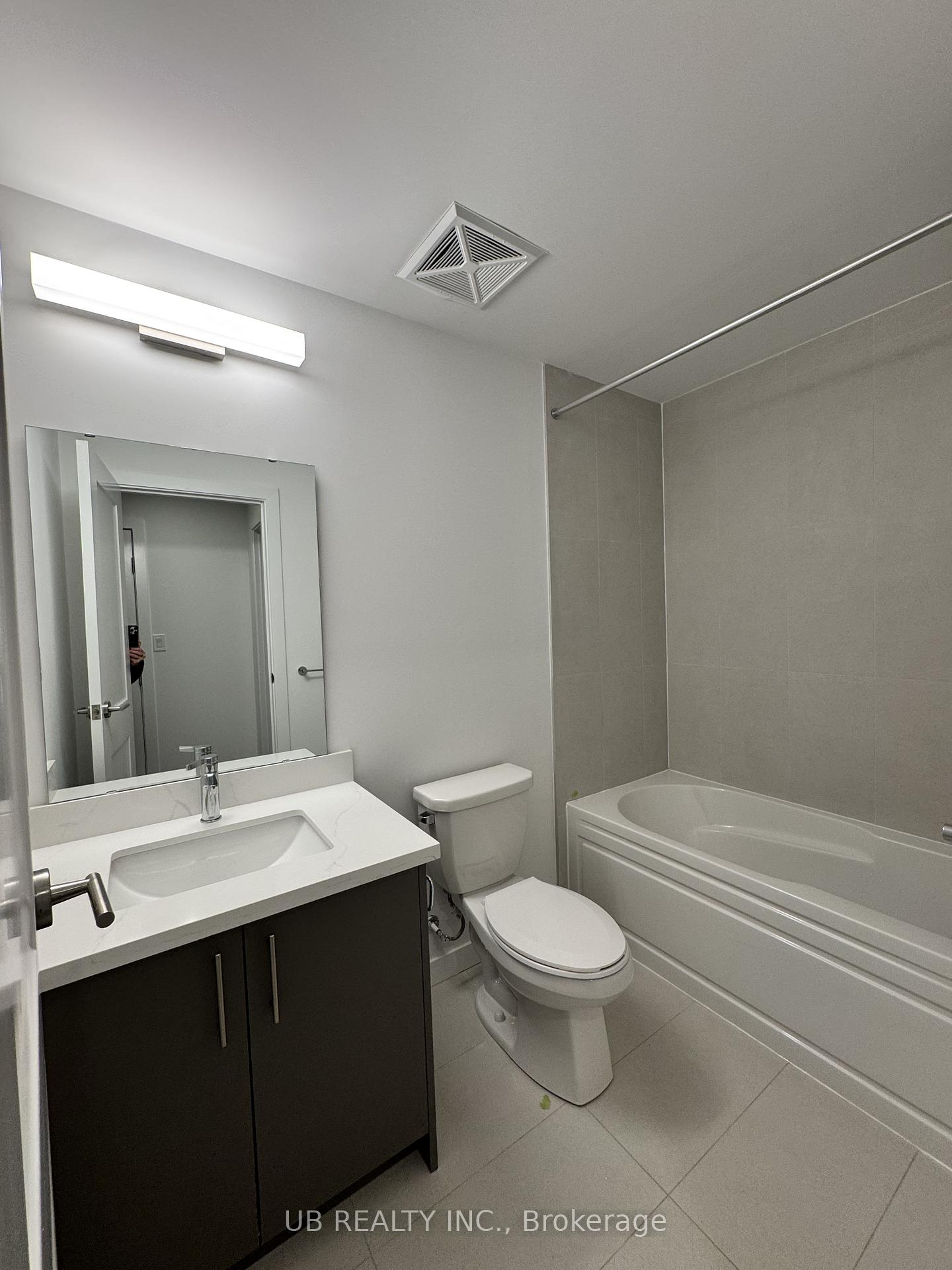 Photo 14 of Unit 31, 113 Marydale Avenue, Markham, Middlefield — HOMEH
