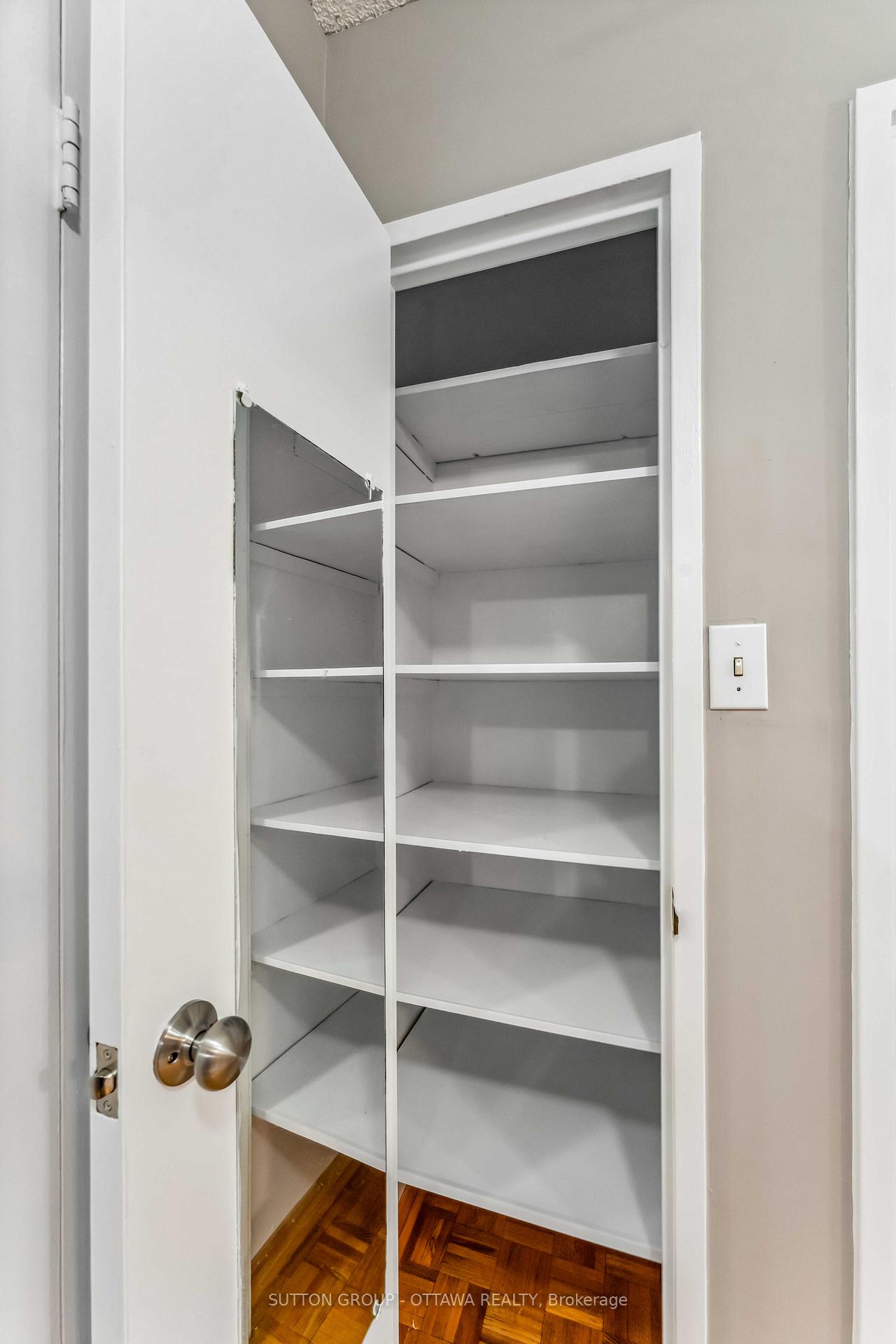 Photo 46 of Unit 1006, 158A McArthur Avenue, Ottawa, Vanier — HOMEH