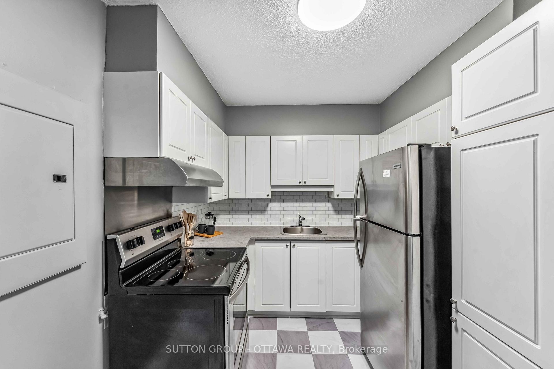 Photo 35 of Unit 1006, 158A McArthur Avenue, Ottawa, Vanier — HOMEH