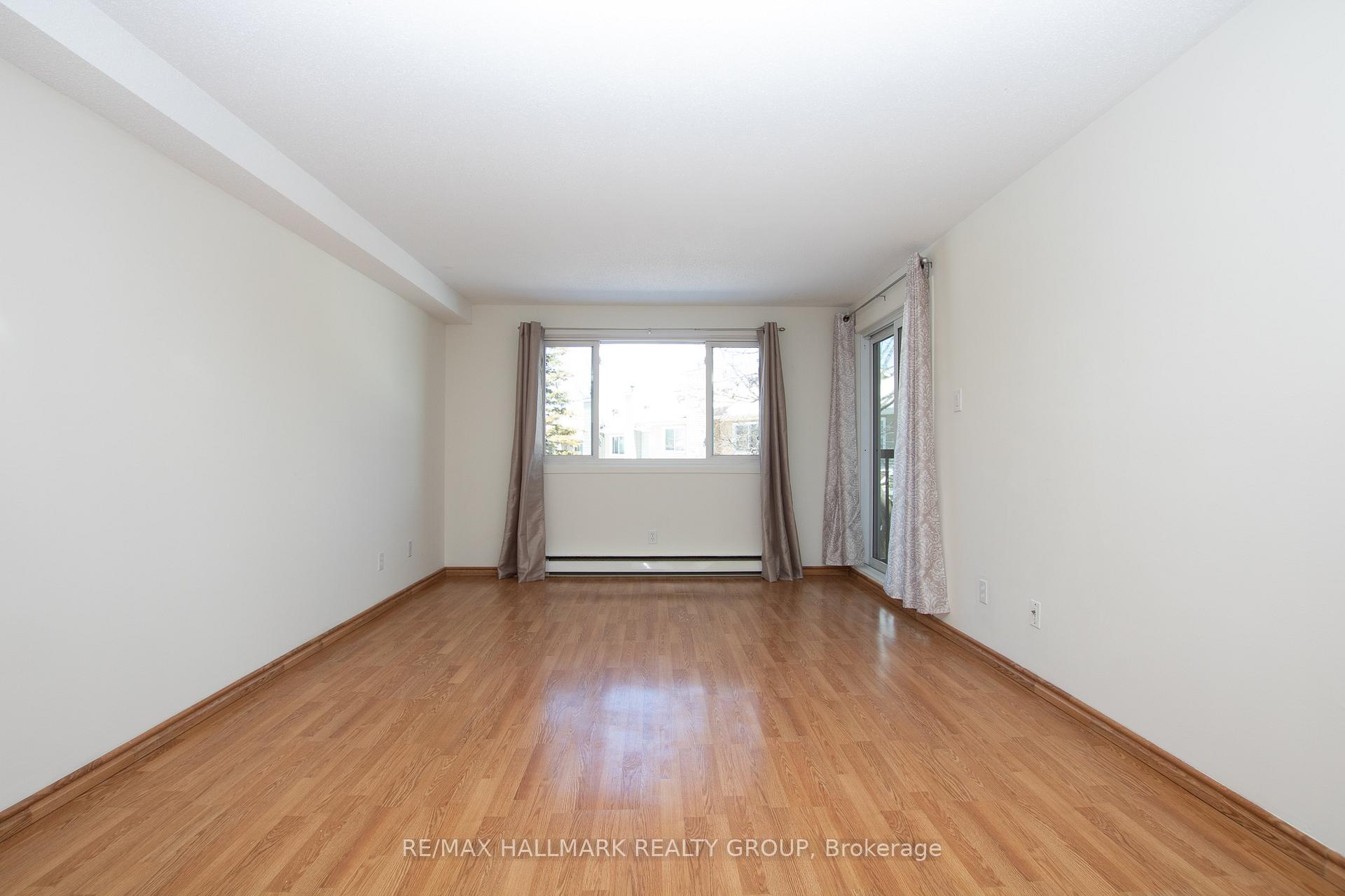 Photo 12 of Unit 210, 6376 Bilberry Drive, Ottawa, Orleans Wood — HOMEH