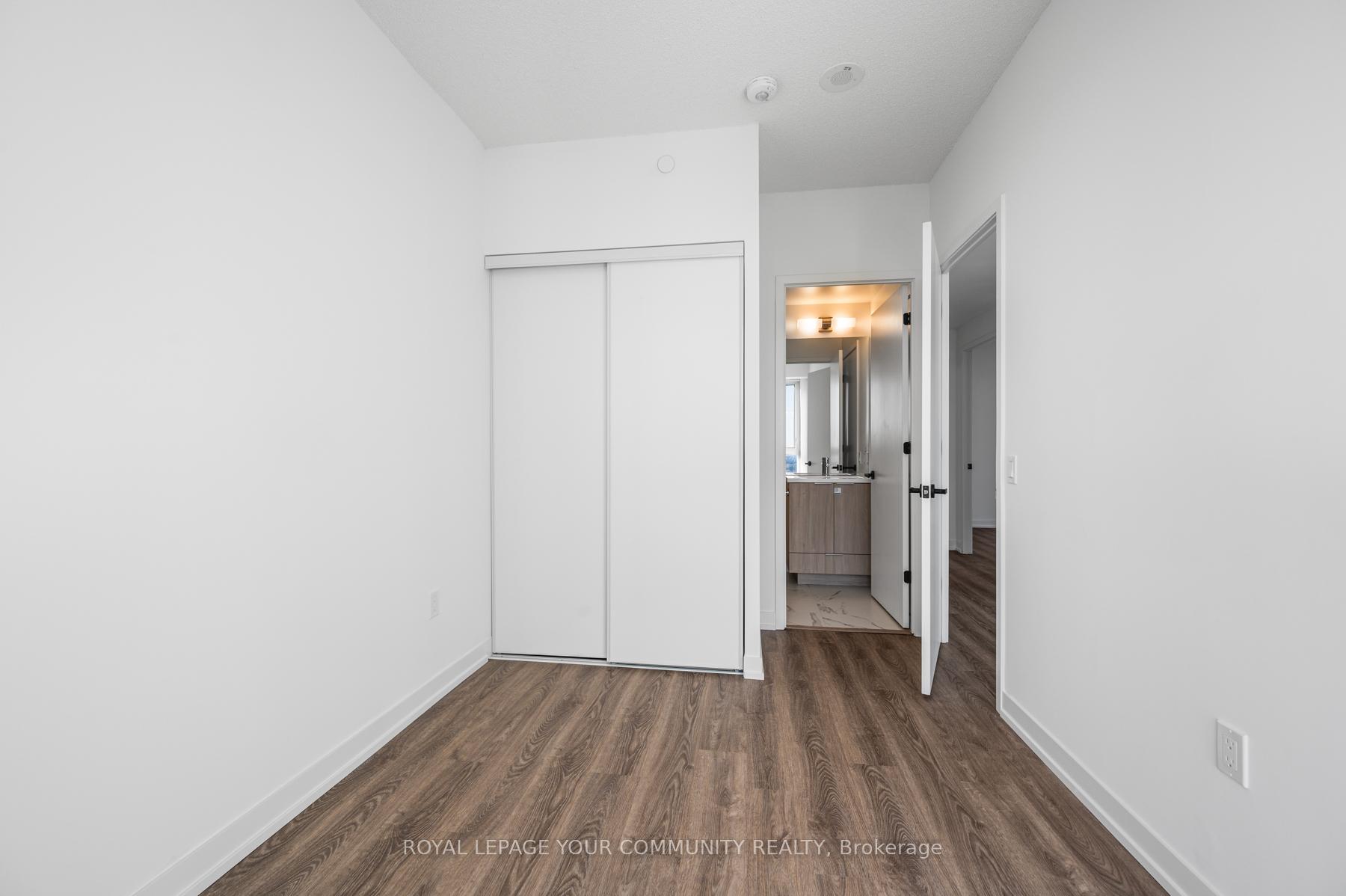 Photo 18 of Unit 2009, 8 Interchange Way, Vaughan, Vaughan Corporate Centre — HOMEH