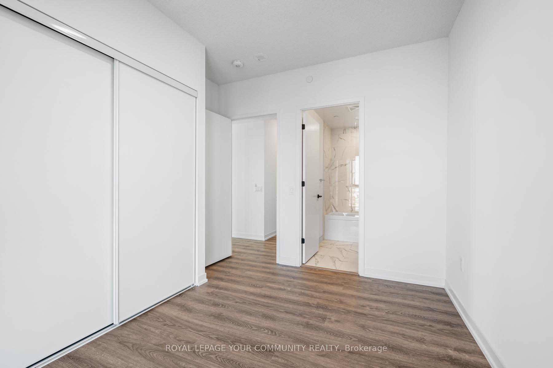 Photo 21 of Unit 2009, 8 Interchange Way, Vaughan, Vaughan Corporate Centre — HOMEH