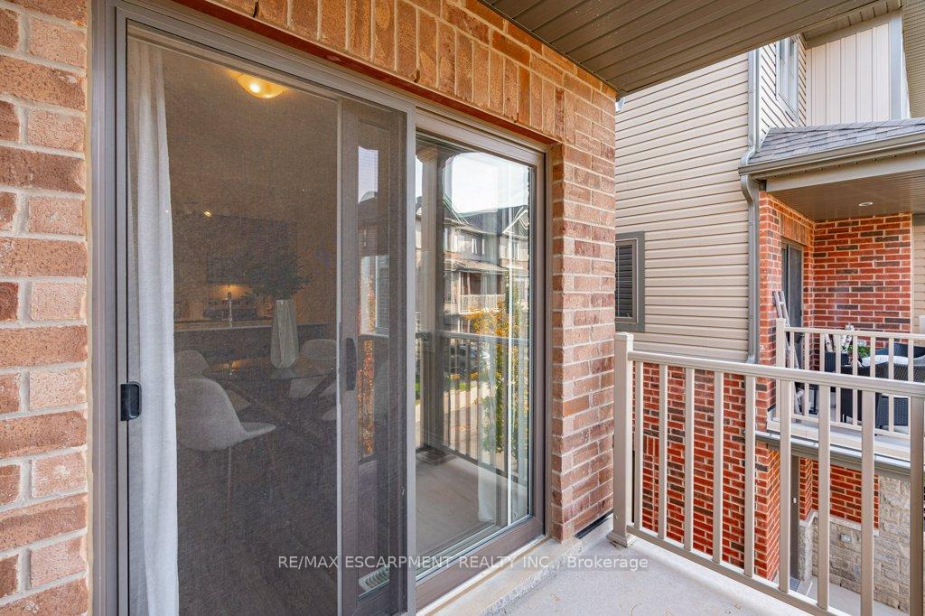 Photo 31 of 16 Ridgeside Lane, Hamilton, Waterdown — HOMEH