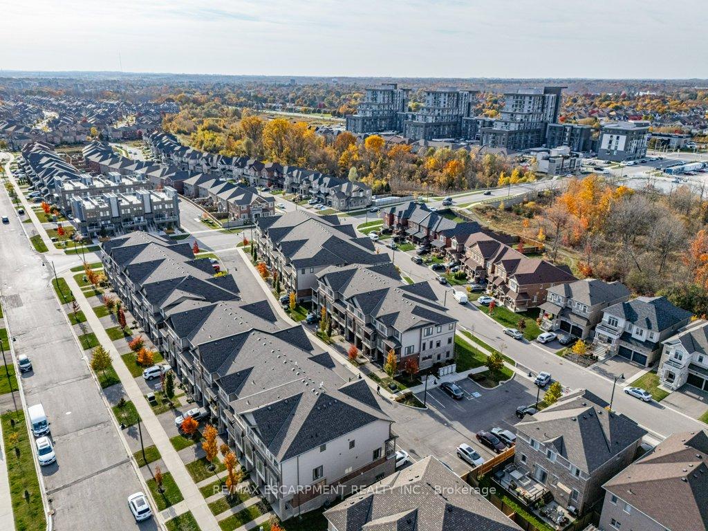 Photo 34 of 16 Ridgeside Lane, Hamilton, Waterdown — HOMEH