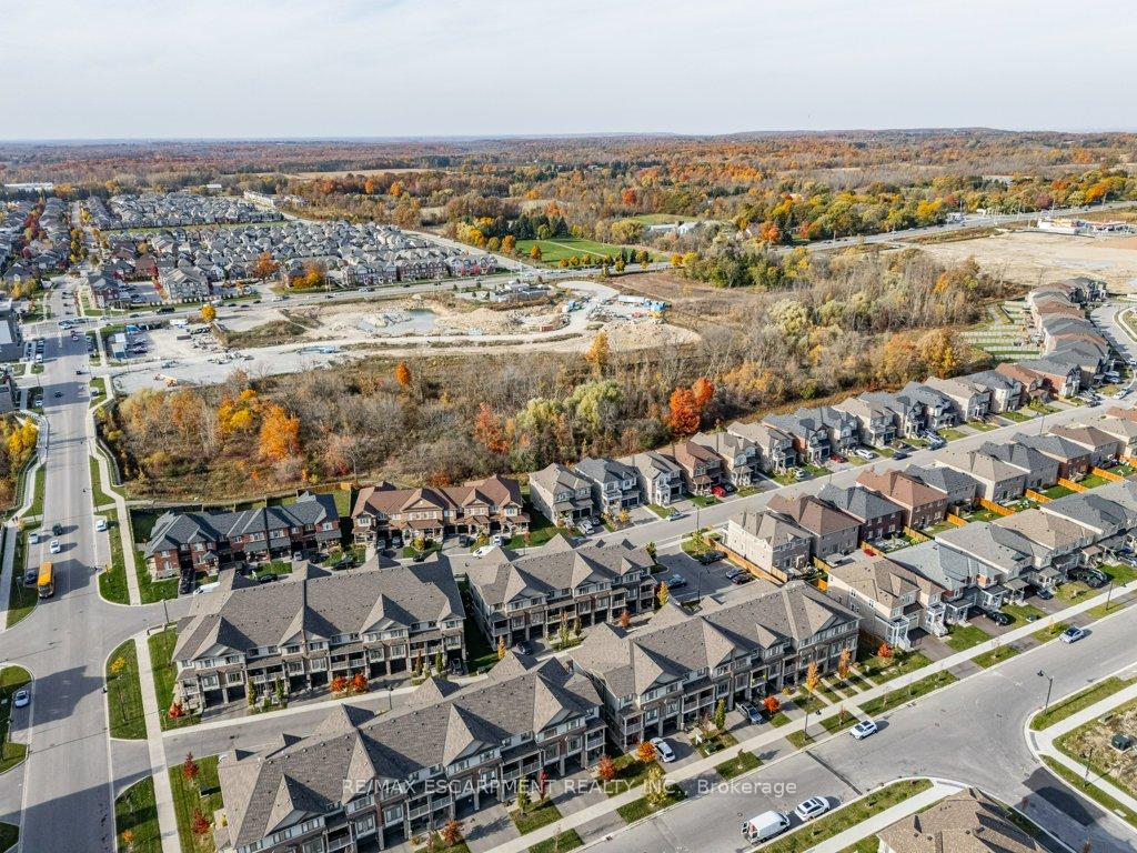 Photo 37 of 16 Ridgeside Lane, Hamilton, Waterdown — HOMEH